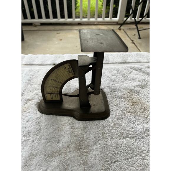 Vintage Ideal Postal Scale 2 LBS Made In USA - Picture 1 of 4
